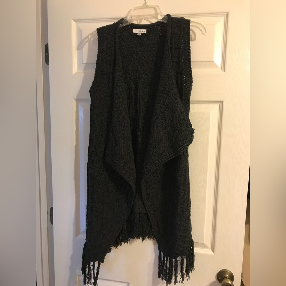 Sonoma sweater vest sz m charcoal color